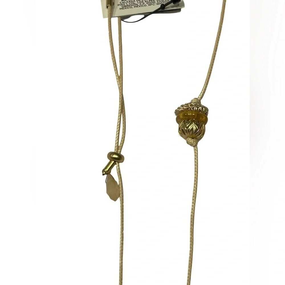 NWT Chico’s Crochet Adjustable Pendant Necklace Champagne/Cream/Tan